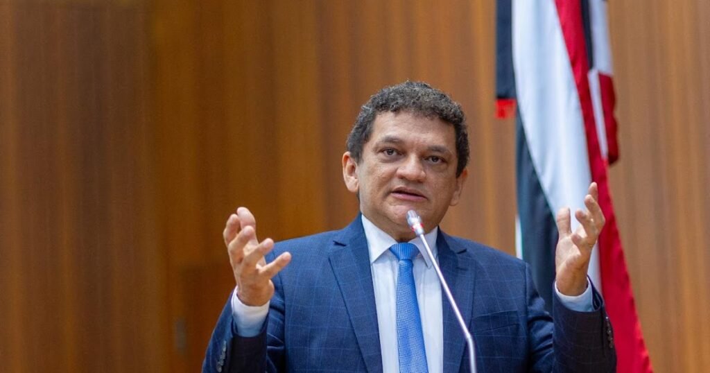 AS IDEIAS INOVADORAS DO DEPUTADO CLÁUDIO CUNHA PARA A BAIXADA MARANHENSE AS IDEIAS INOVADORAS DO DEPUTADO CLÁUDIO CUNHA PARA A BAIXADA MARANHENSE