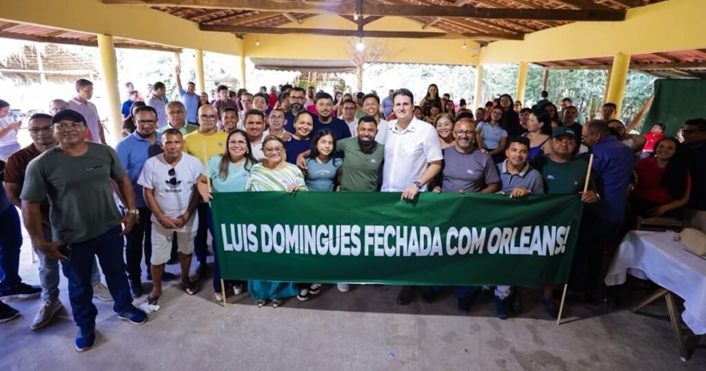 Orleans Brandão garante construção do cais de Luís Domingues durante encontro com a população