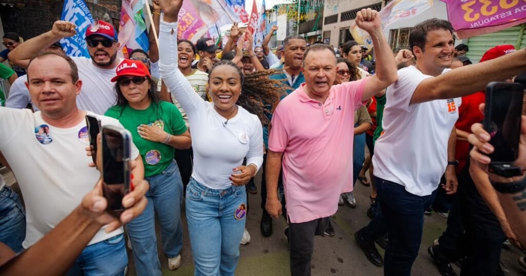 Brandão, Orleans e Cricielle reúnem mais de 1,5 mil pessoas em caminhada no São Francisco