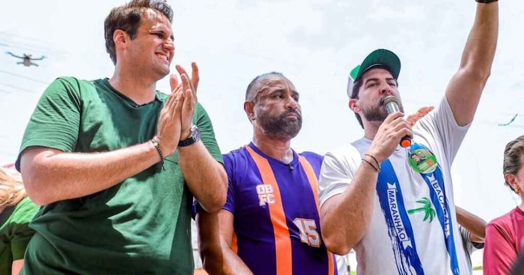 Em Bacabal, Davi Brandão, Roberto Costa e time político e levam multidão às ruas